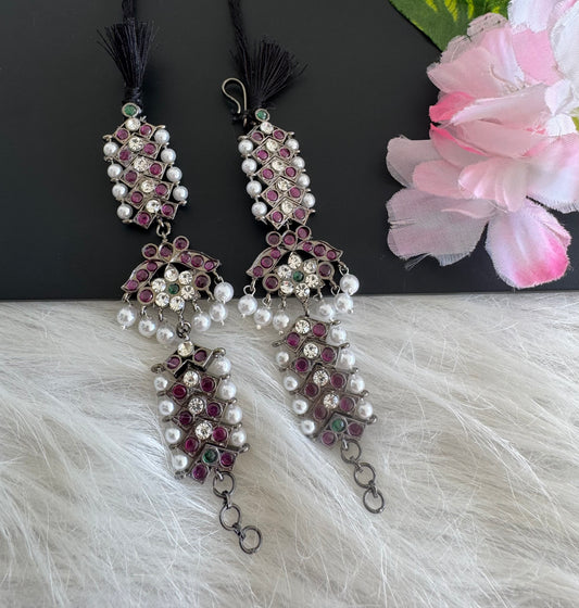 Black finish precious kemp-green-white pearl ear side chain dj-51178