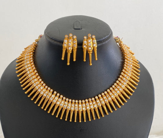 Matte Finish Kerala Style White Necklace Set - DJ09885