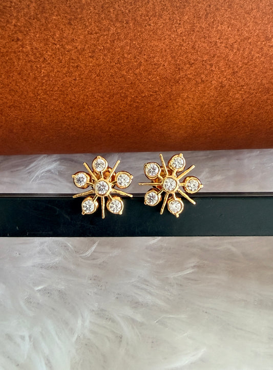 Gold tone AD white flower stud/earrings dj-53274