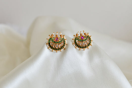 Matte finish green pearl moon stud/earrings dj-52568