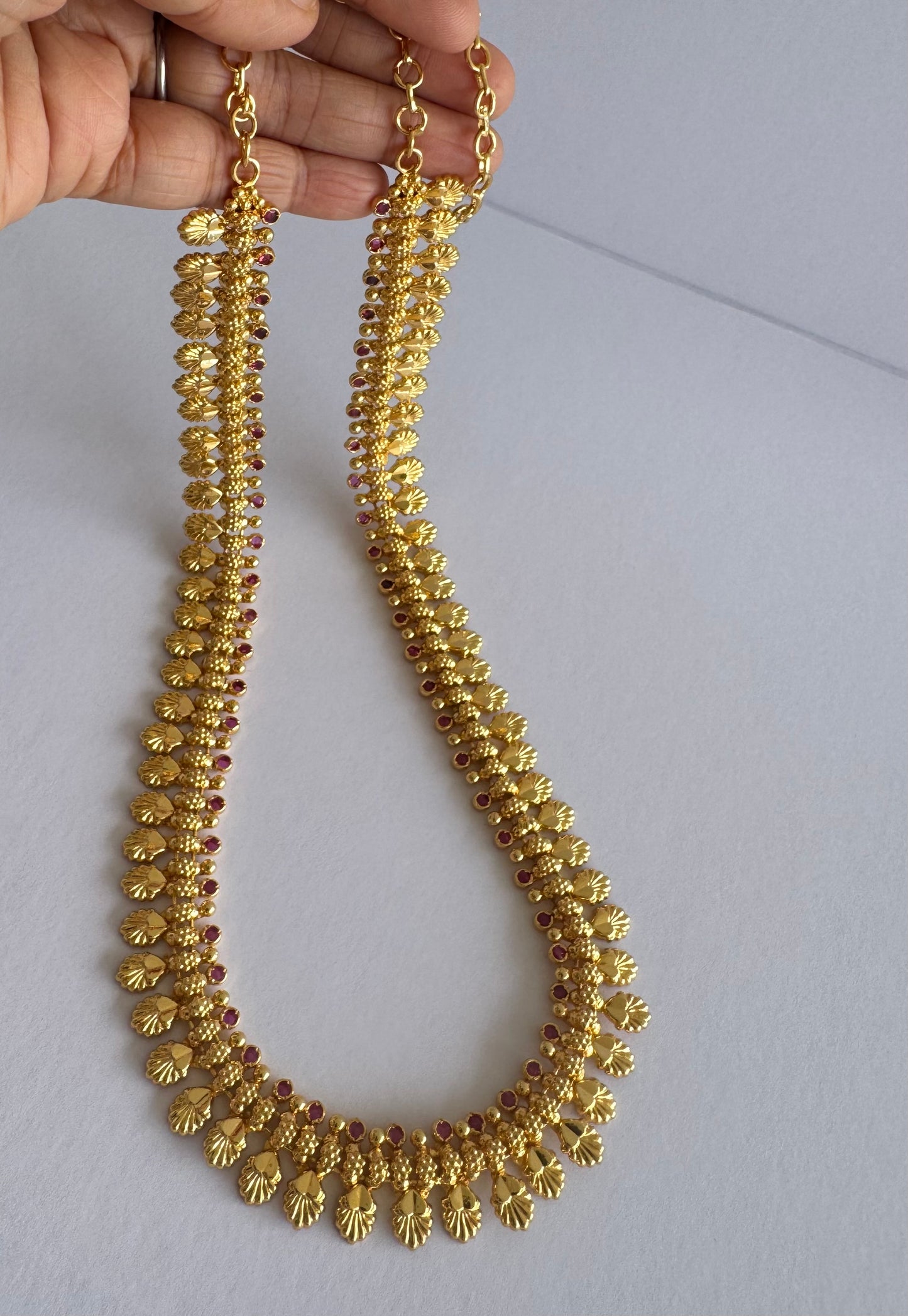 Gold look alike kerala style ad pink feather haar dj-51636