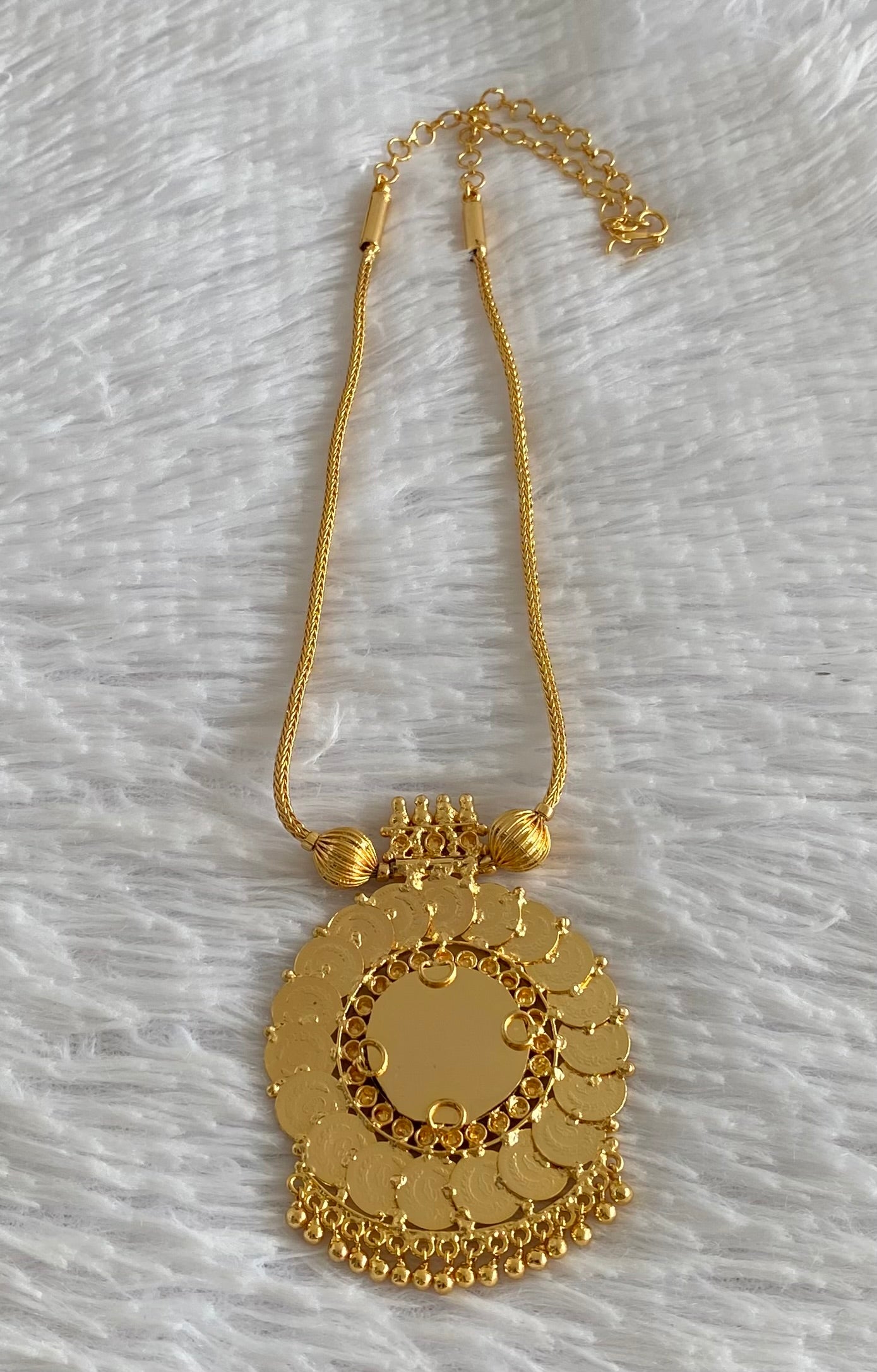 Gold tone pink-green round kerala style lakshmi coin necklace dj-54357