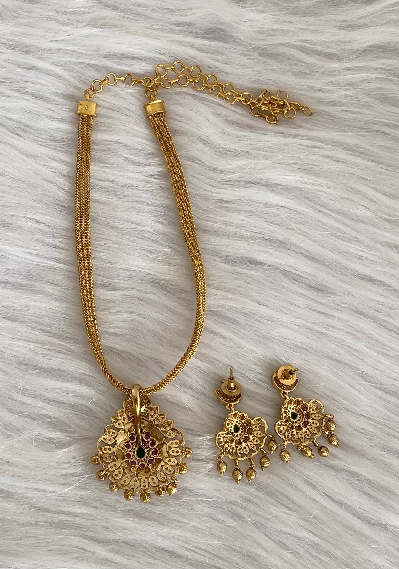 Antique gold tone kemp-green-white necklace set dj-54264