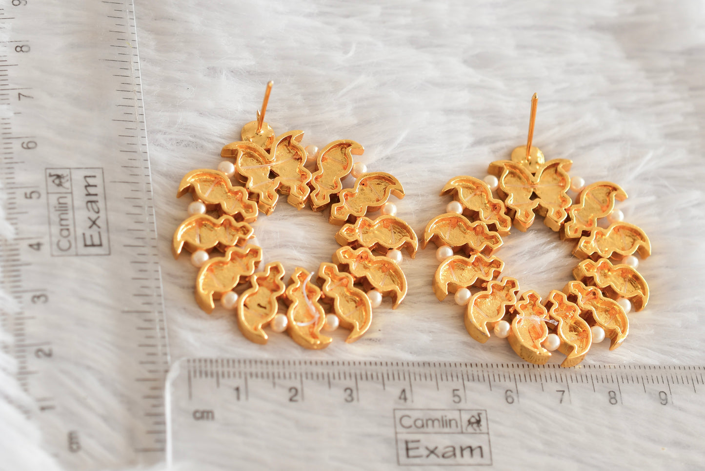 Gold tone green pearl mango big earrings dj-52361