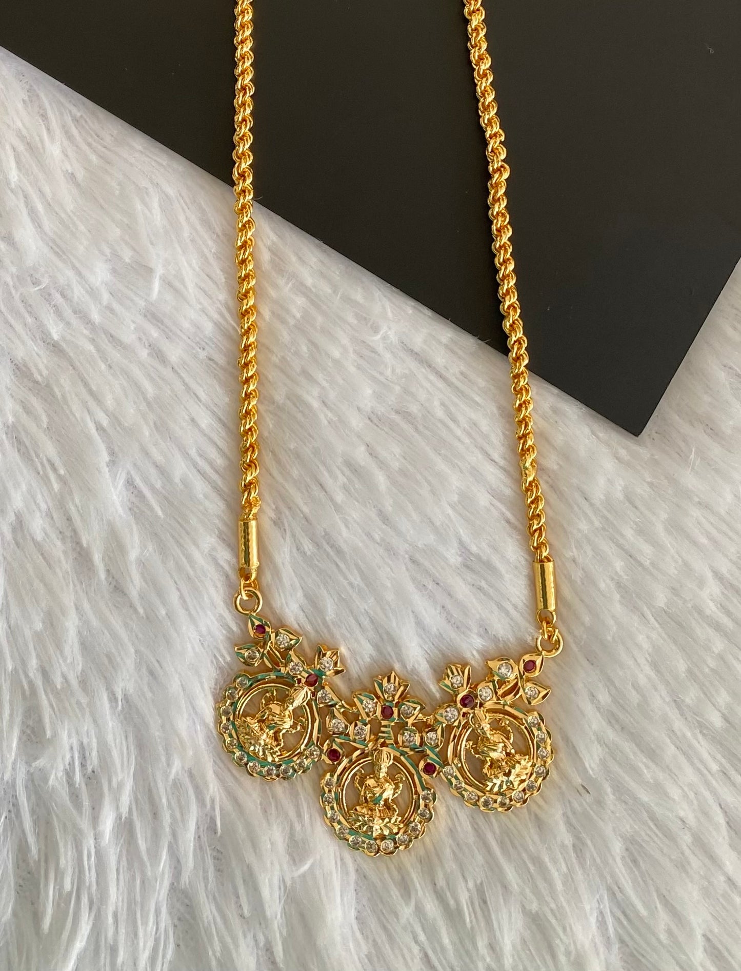 Gold tone ruby-white stone lakshmi pendant with chain dj-53252