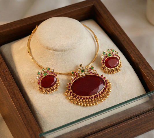 Matte finish peacock big red oval stone pendant hasli necklace set dj-51226