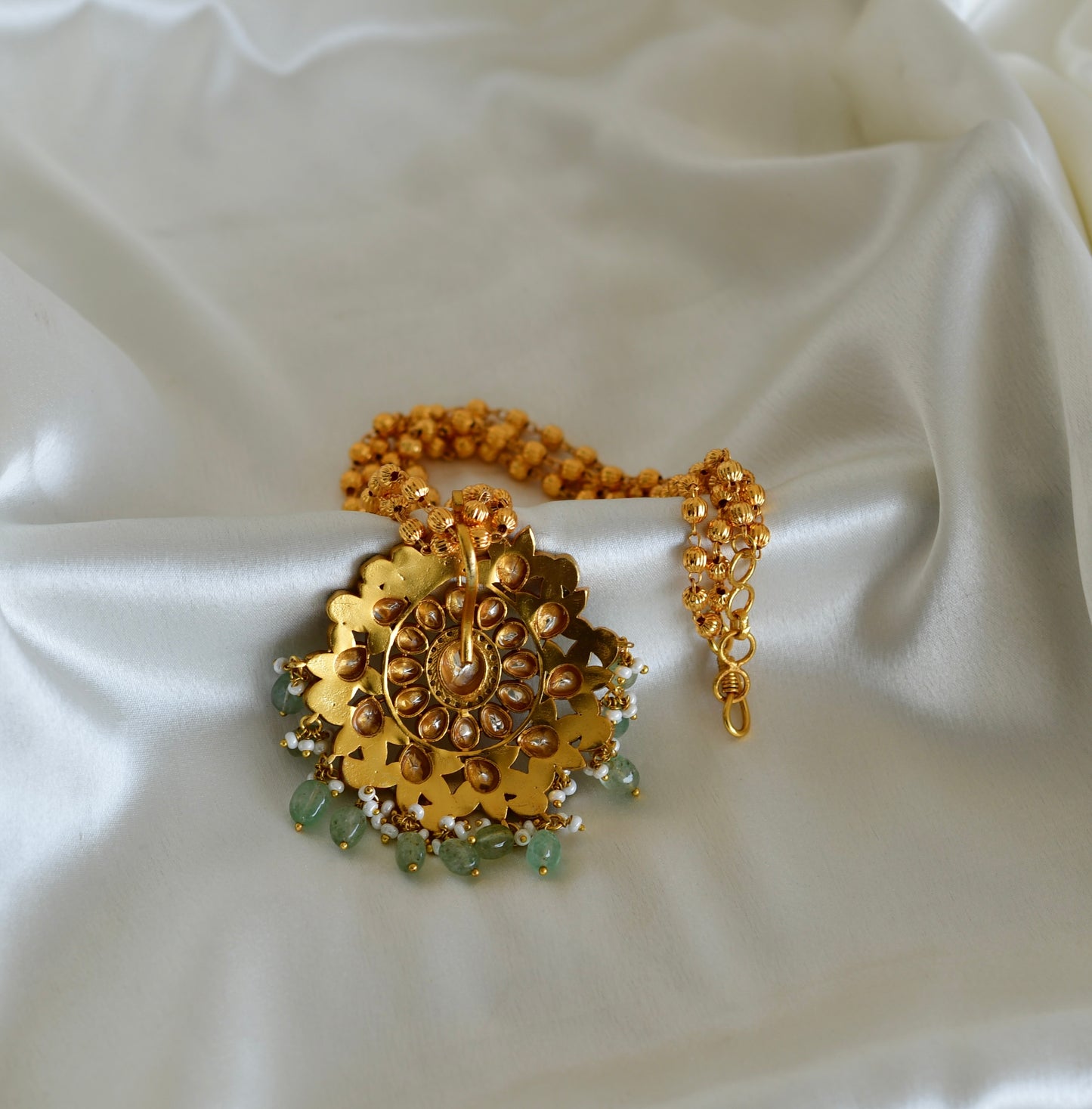 Gold tone pink-green-white kundan jadau peacock necklace dj-52581