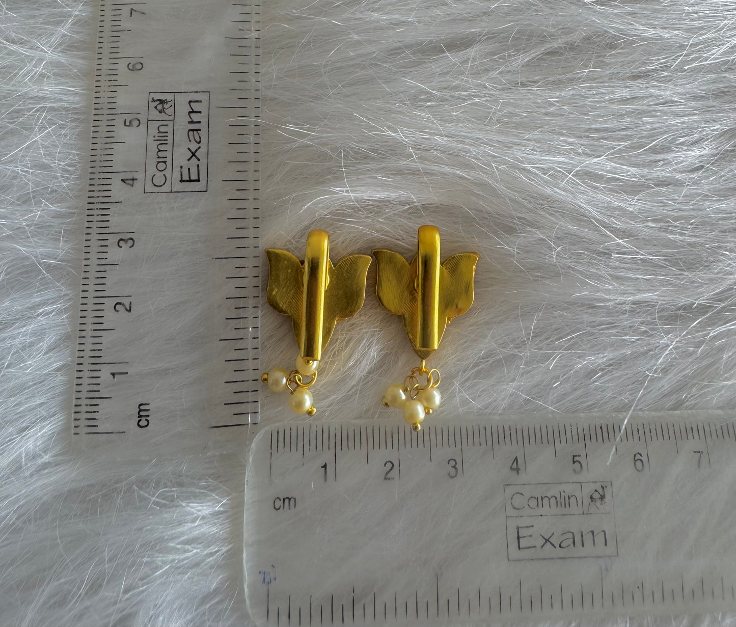 Gold tone blue kundan jadau lotus bugadi earrings dj-51158