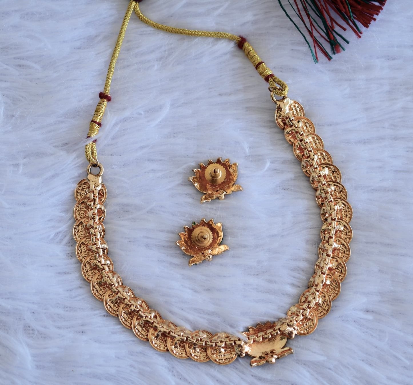 Antique gold tone lakshmi coin blue lotus necklace set dj-52734