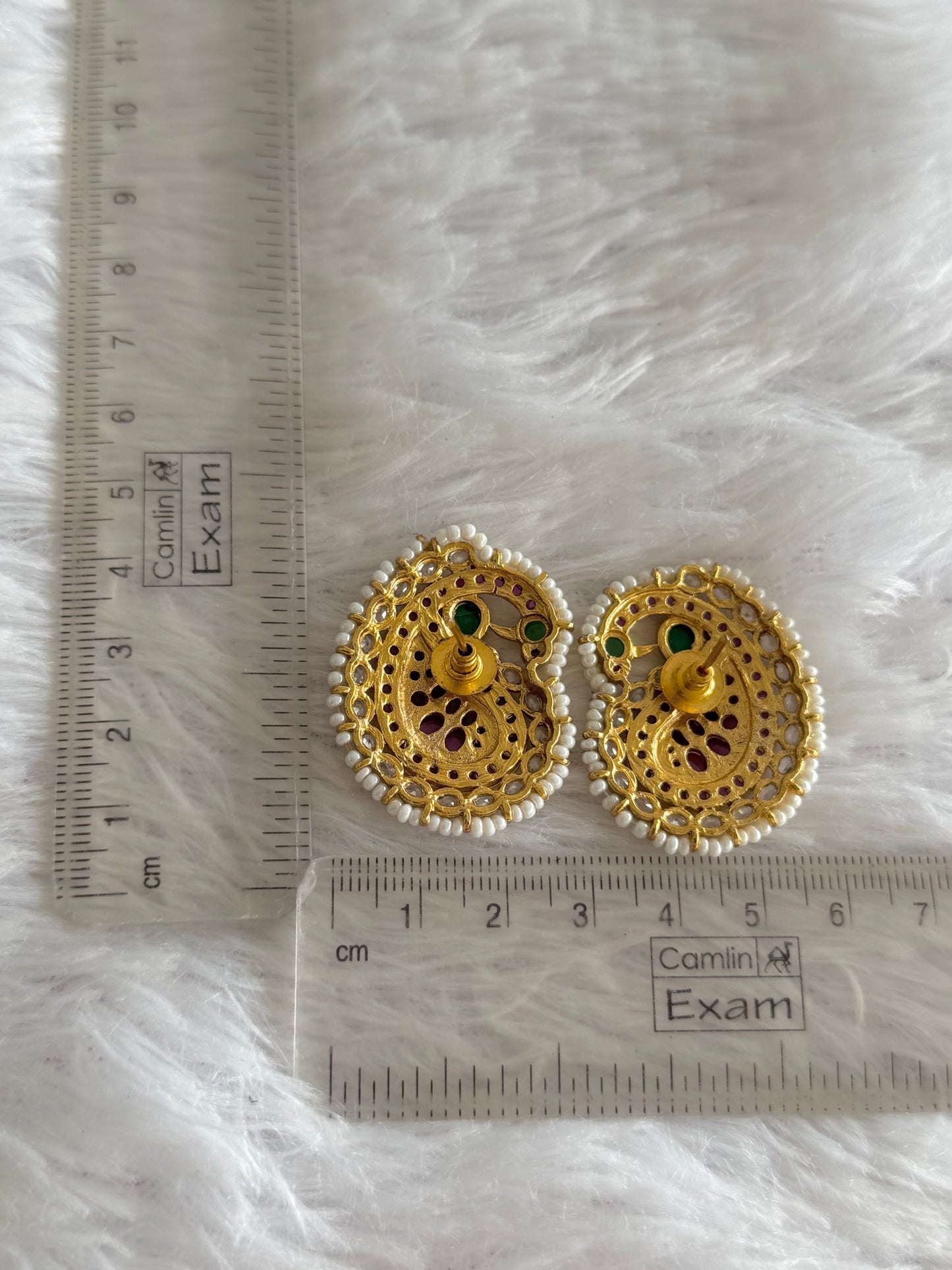 Matte finish kemp-green mango peacock stud/earrings dj-32617