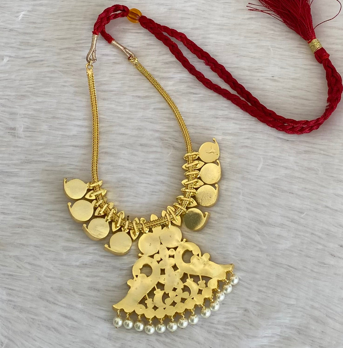 Gold tone precious kemp-white-green pearl mango peacock necklace dj-53362
