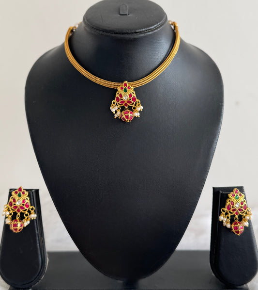 Matte finish pink-green-white kundan jadau round choker necklace set dj-51534