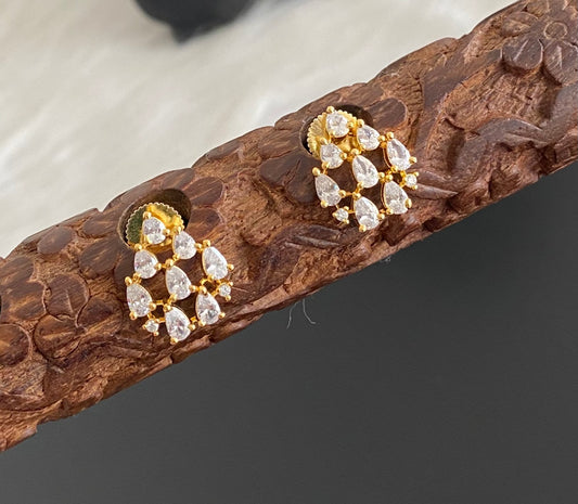 Gold tone white stone small stud/earrings dj-54627