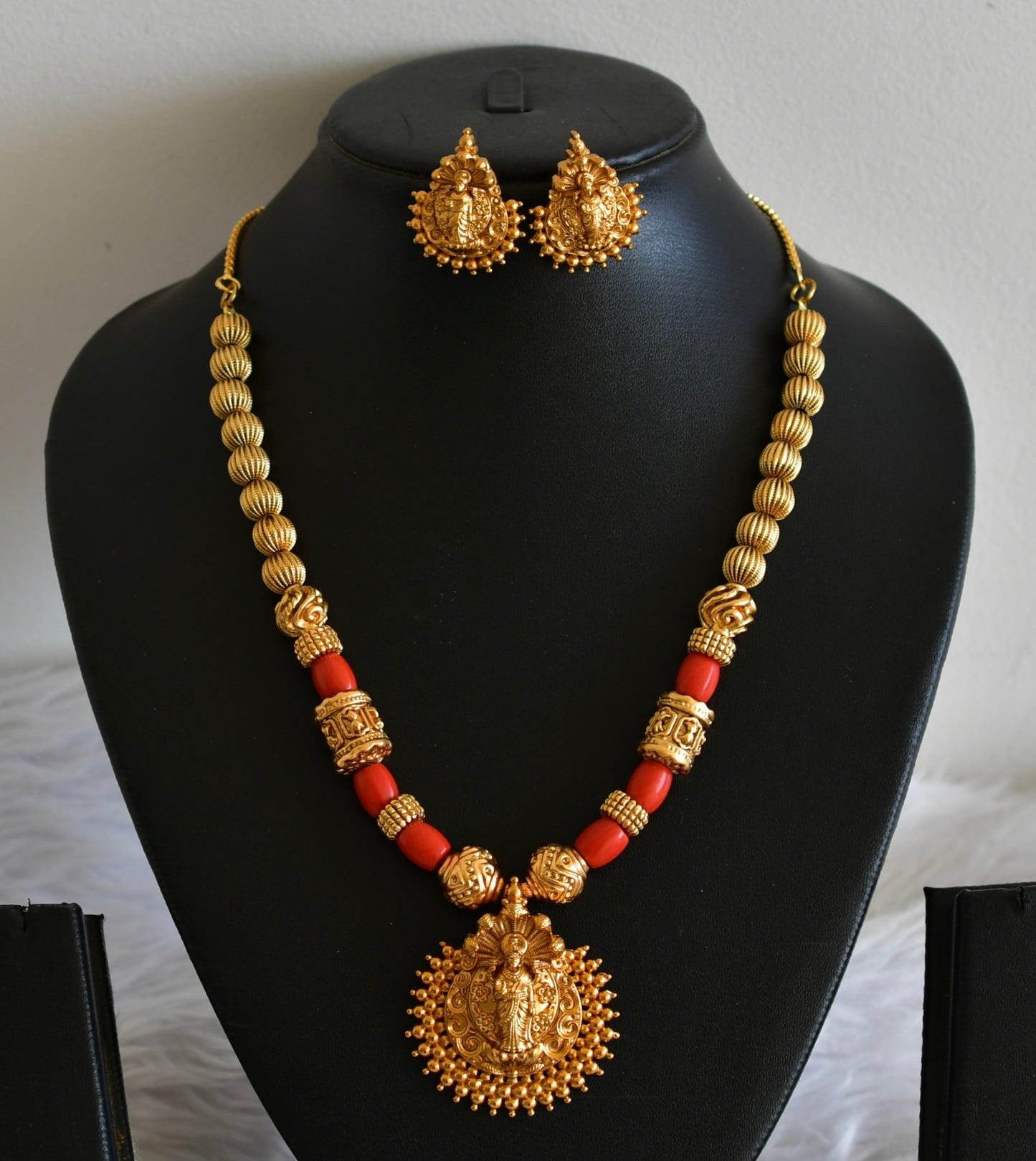 Matte finish coral beaded lakshmi necklace set dj-46499
