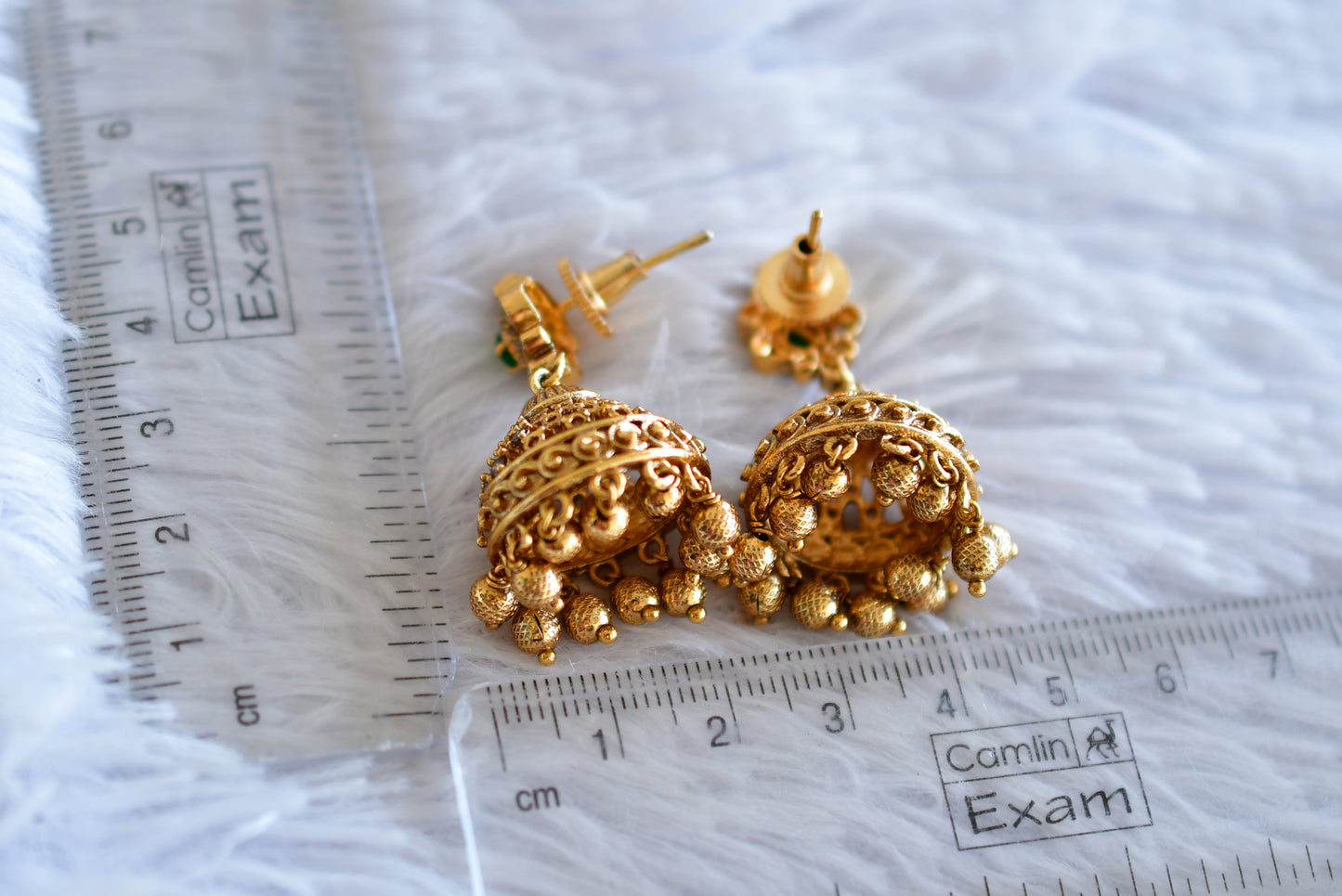 Antique gold tone cz green jhumkka dj-52547