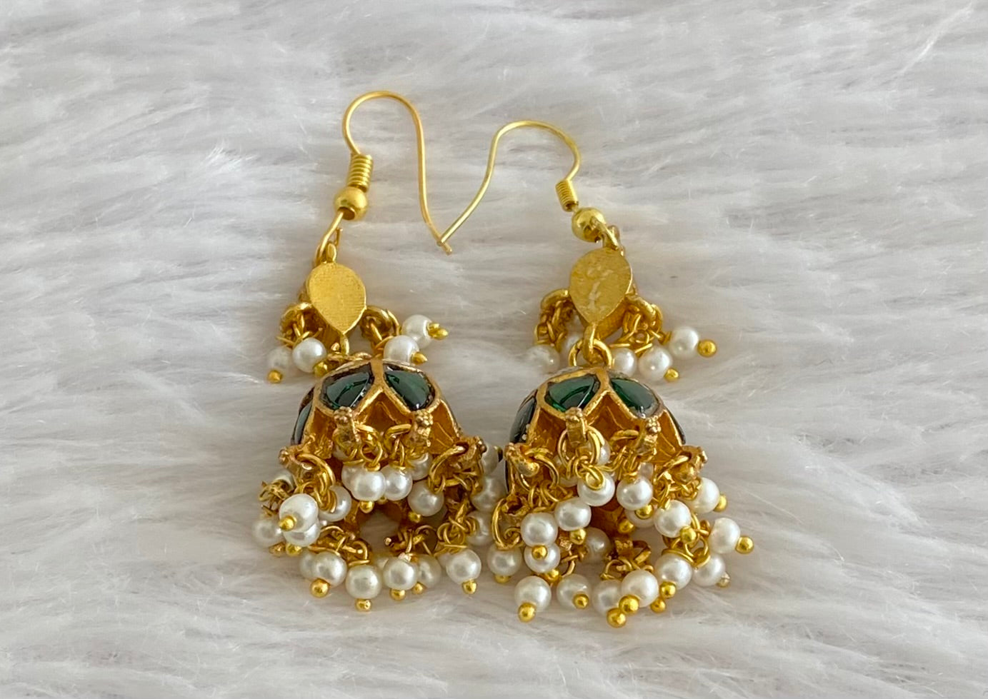 Gold tone green-white stone pearl kundan jadau hook jhumkka dj-53587