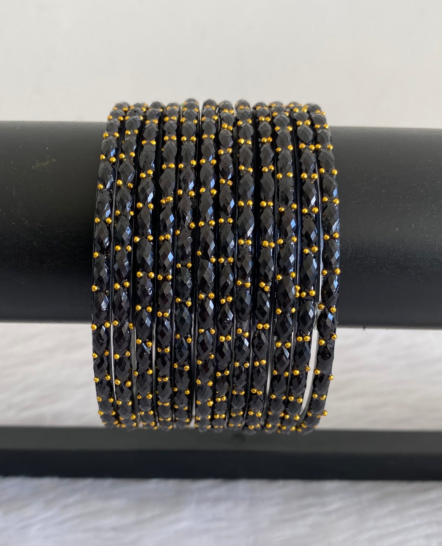 Set of 10 black glass bangles(2.10) dj-52875