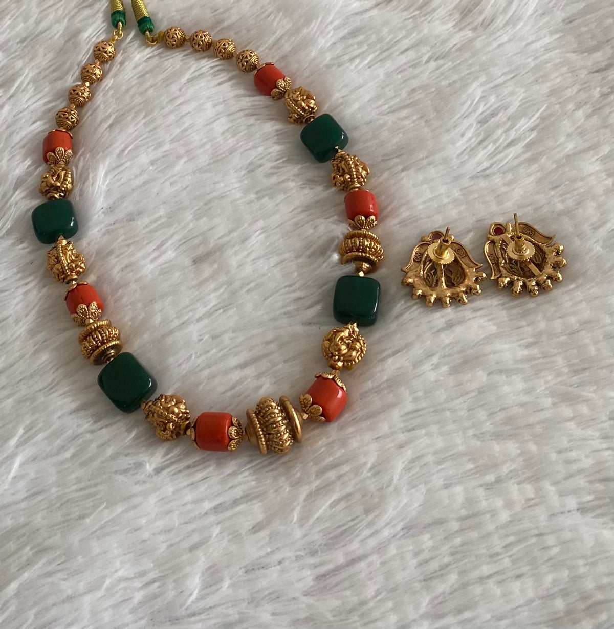 Antique gold tone coral green nakshi beaded lakshmi ganesha necklace set dj-54947