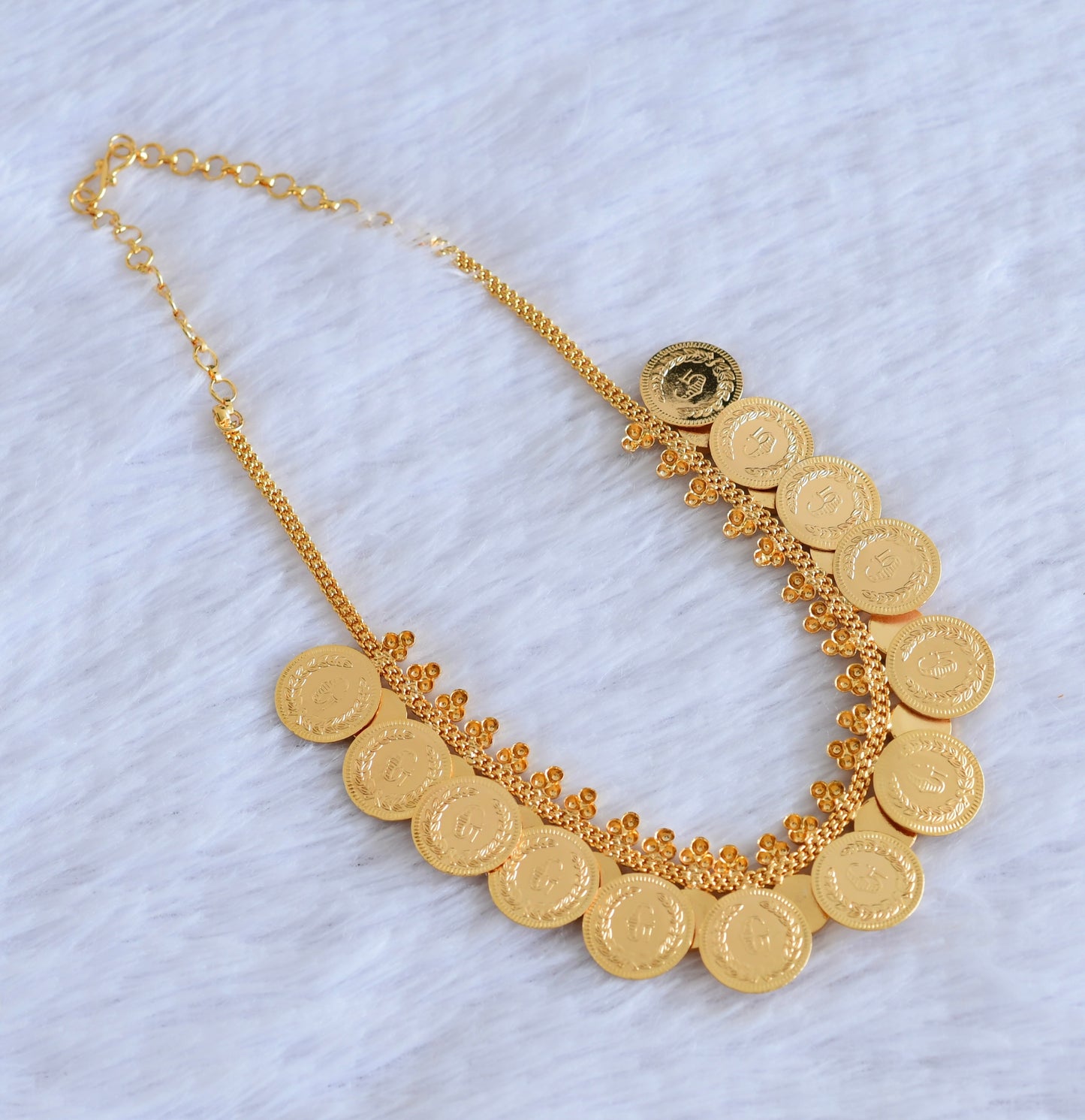 Gold tone kerala style red-white round lakshmi coin necklace dj-53079