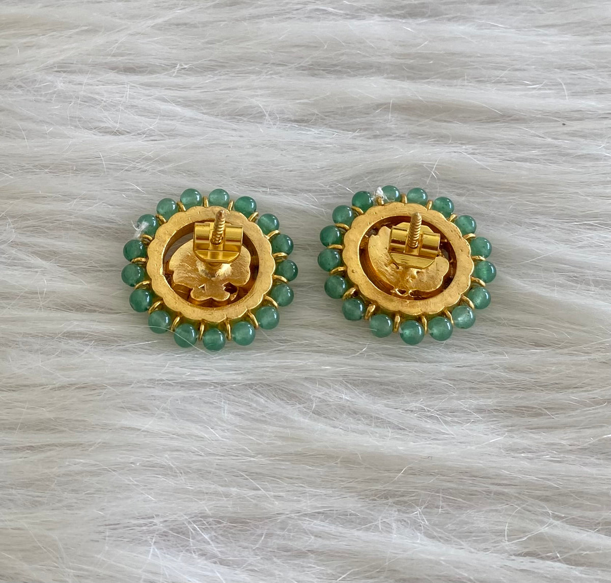 Gold tone pink-white kundan jadau green bead peacock round stud/earrings dj-55082