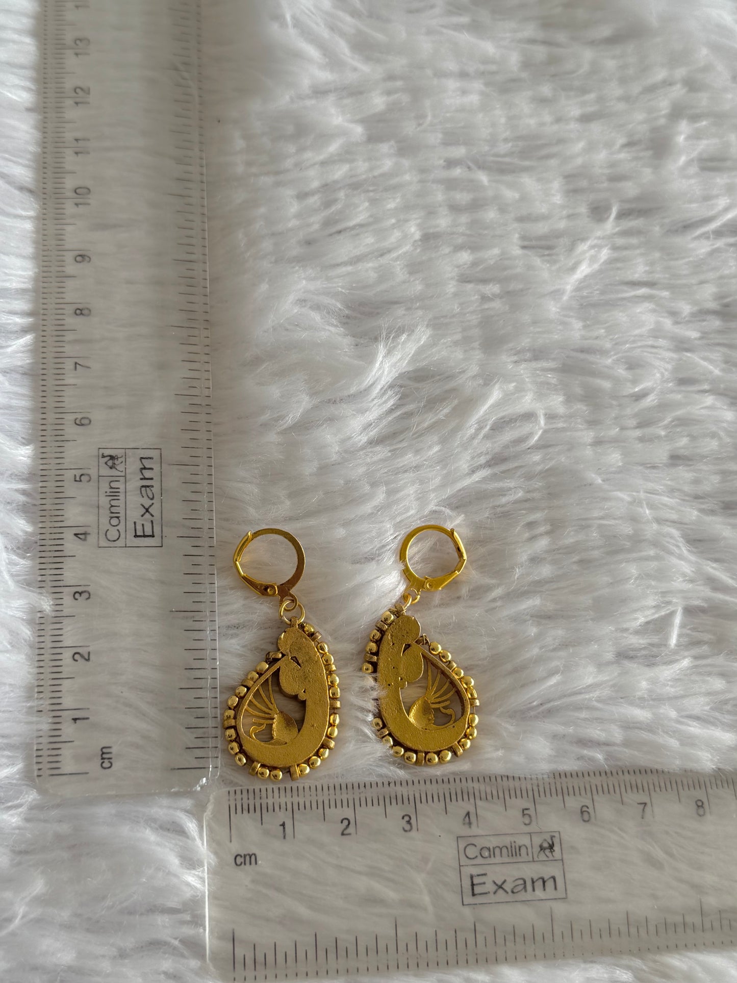 Gold tone pink-green-white kundan jadau peacock hook earrings dj-51526