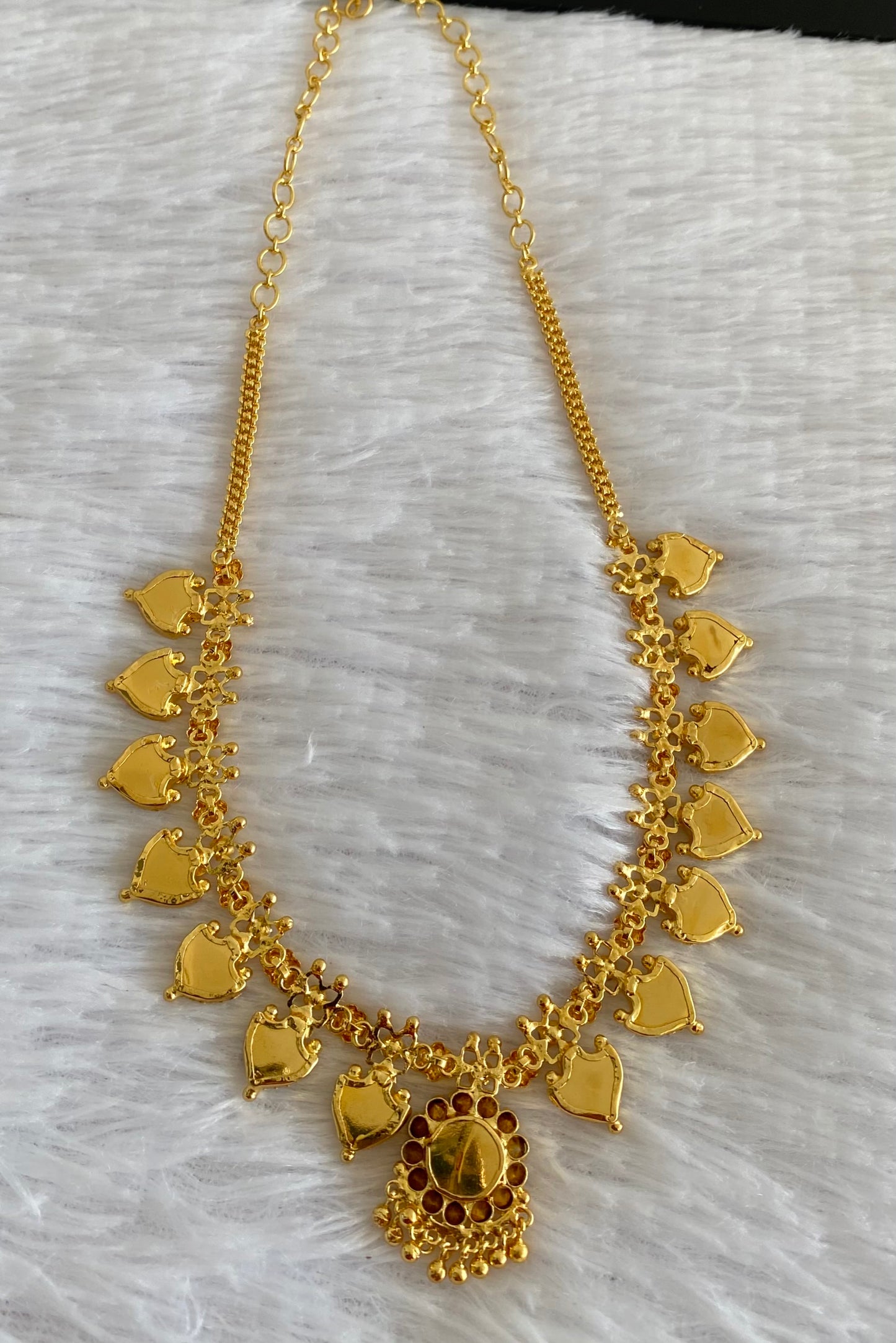 Gold tone white-red palakka necklace dj-53071