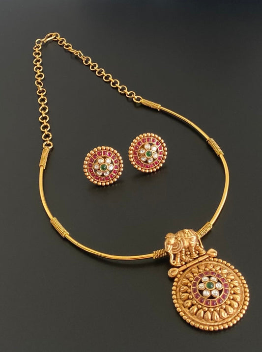 Matte finish pink-white-green elephant pendant hasli necklace set dj-54007