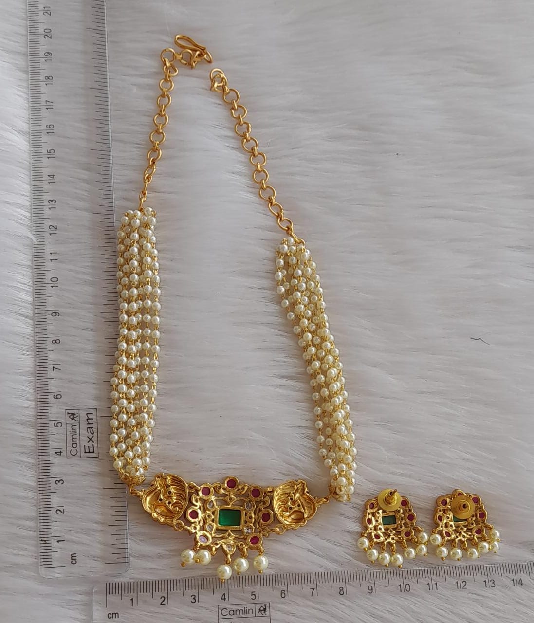 Matte finish ruby-green swan pearl choker set dj-31029