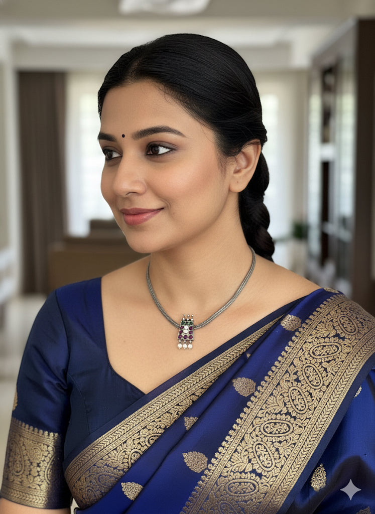 Black finish precious kemp-green pearl poothali necklace dj-52276