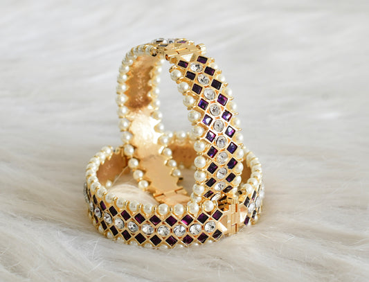 Gold tone precious kemp-white pearl screw bangles(2.8) dj-53374