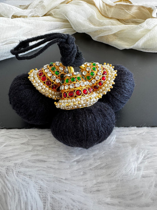 Gold tone kemp-green pearl kuppulu (Hair accessory) dj-52762