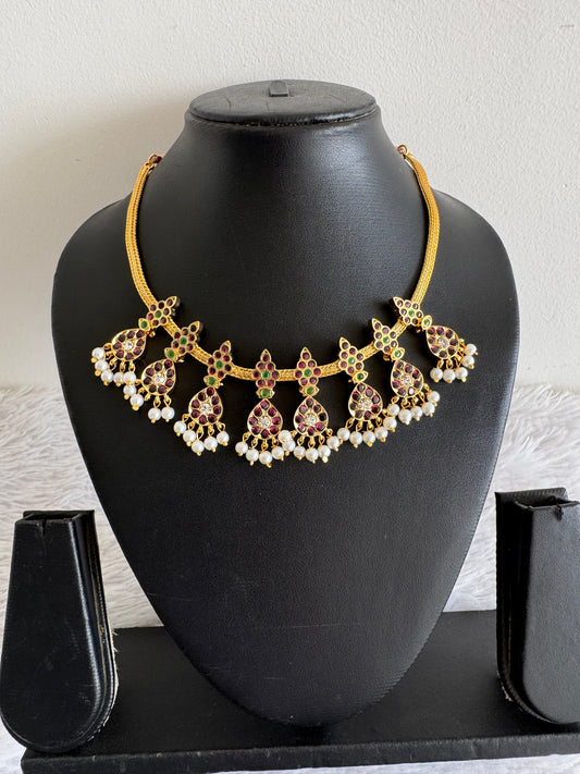 Gold tone precious kemp-green pearl necklace dj-52287