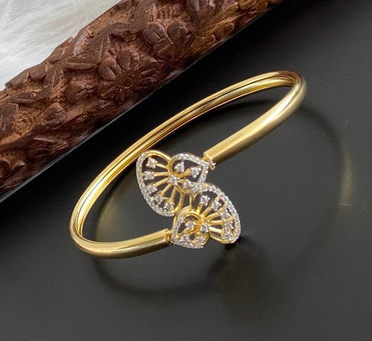 Two tone white stone adjustable kada/bangle Dj-53967