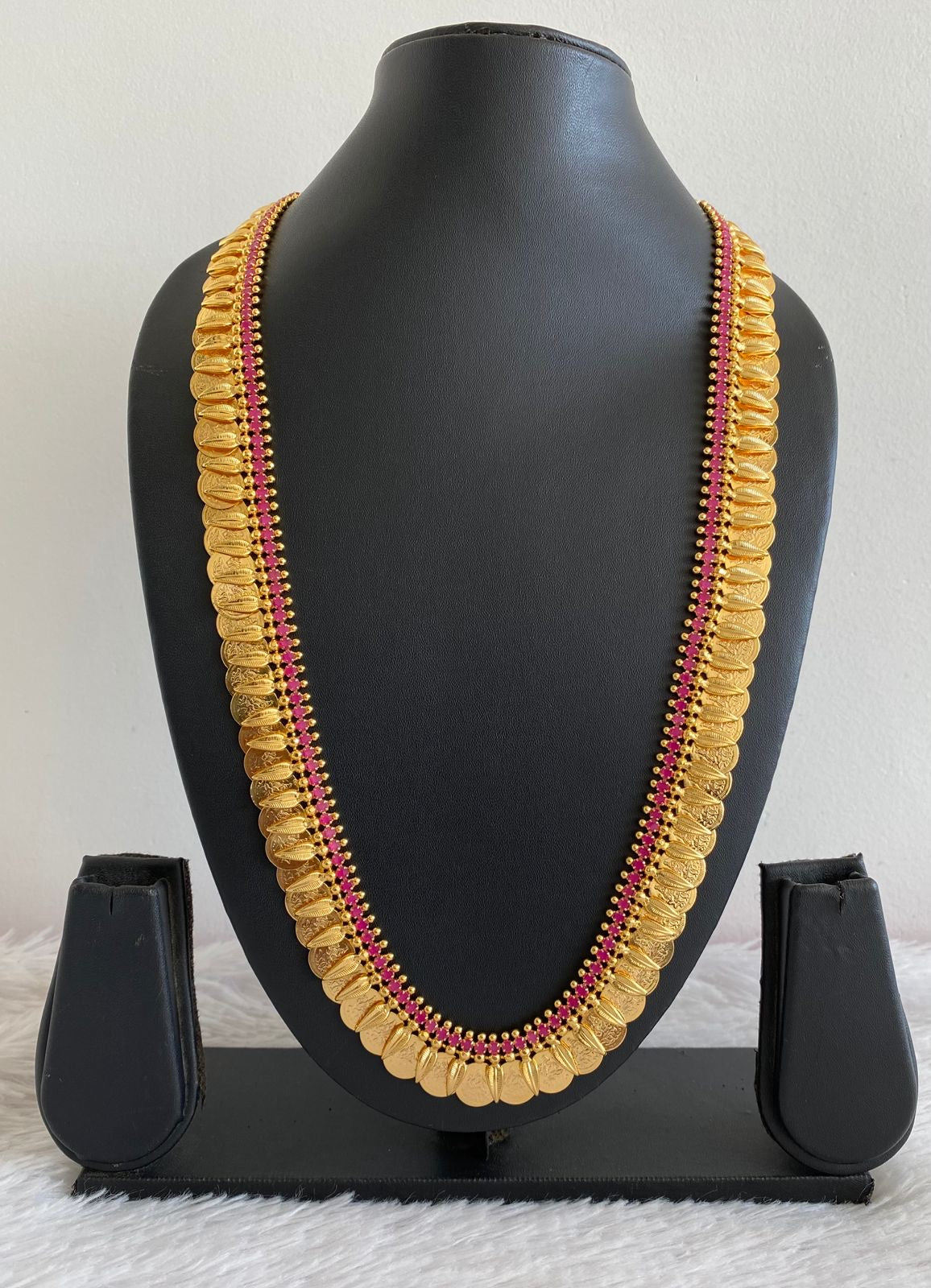 Gold tone pink stone leaf Lakshmi coin haar dj-37768