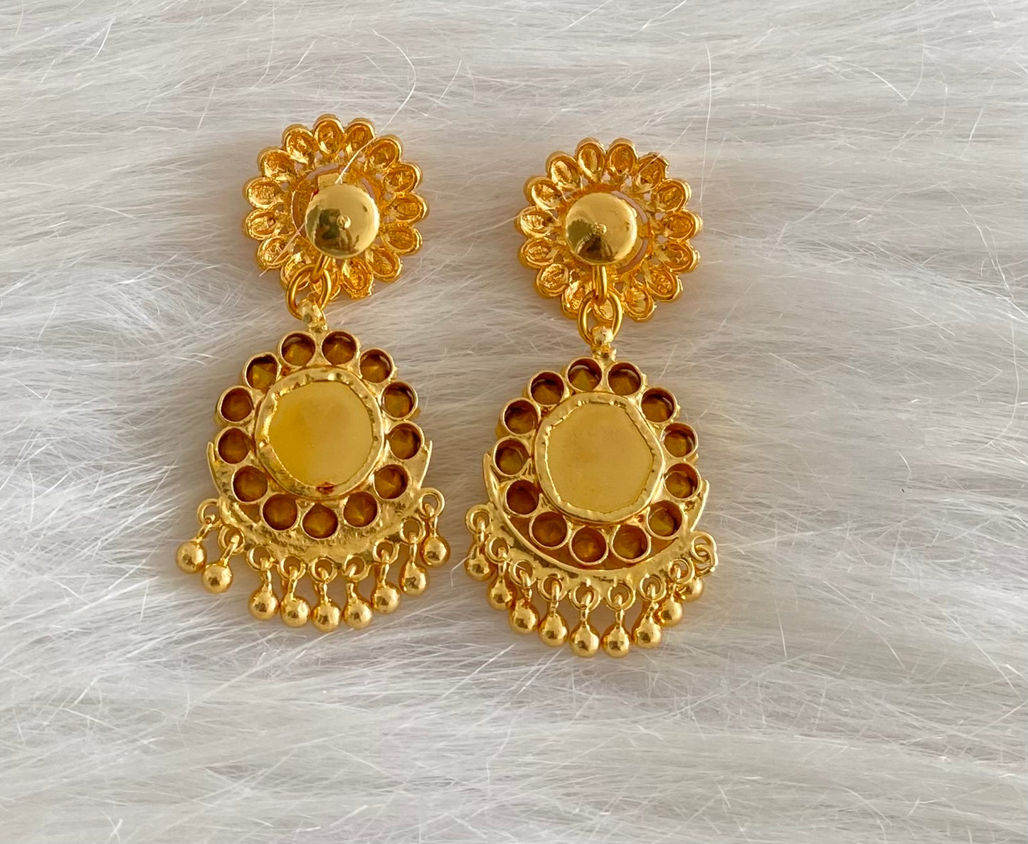 Gold tone round coral red-white stone kerala style earrings dj-54317
