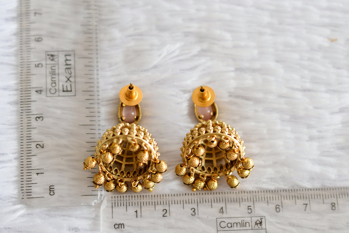 Antique gold tone baby pink thilak stone pearl jhumkka dj-51850