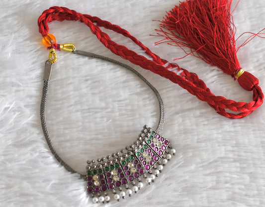 Black finish precious kemp-green pearl poothali necklace dj-52278