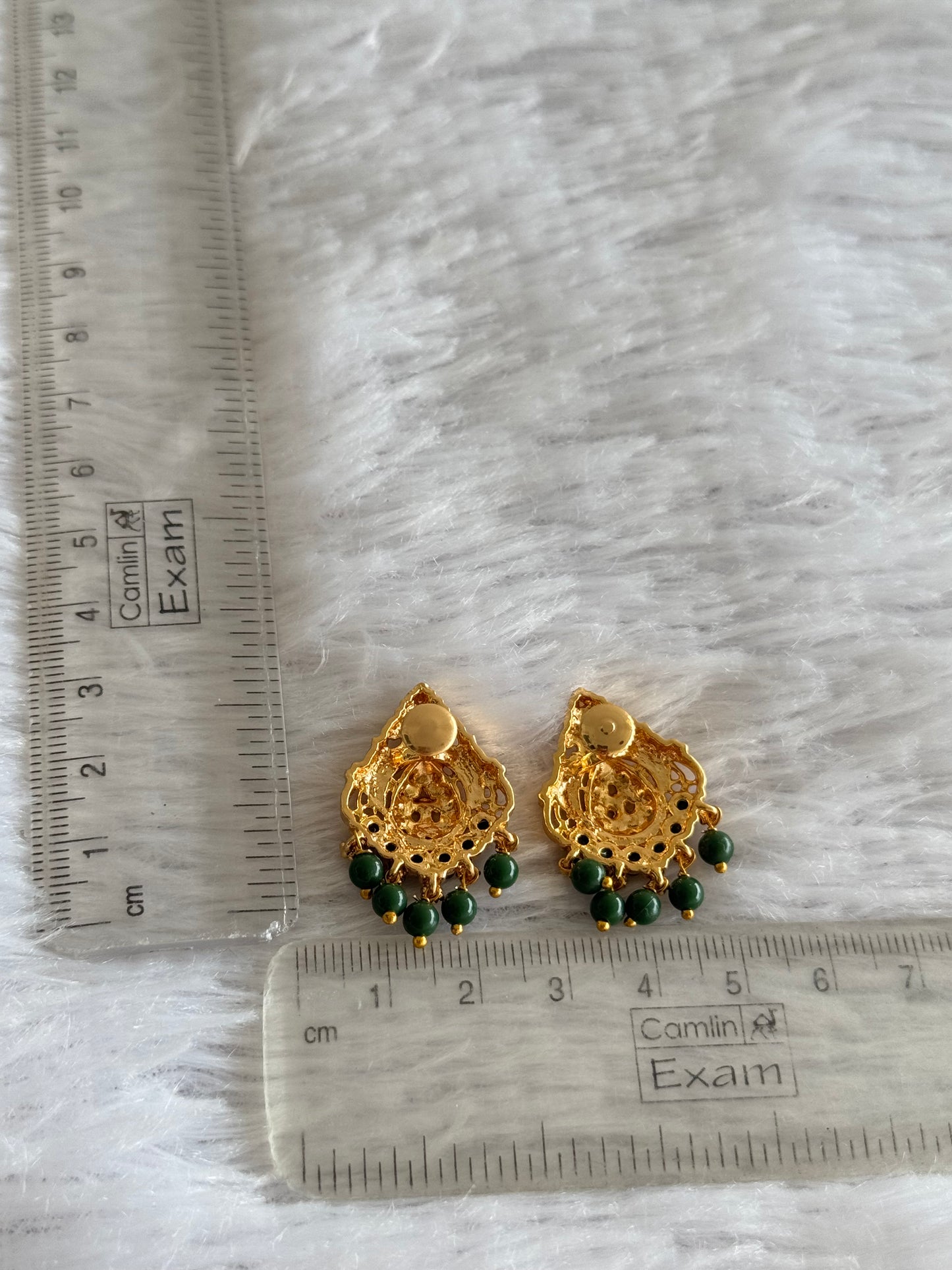 Gold tone green beaded stud/earrings dj-51611