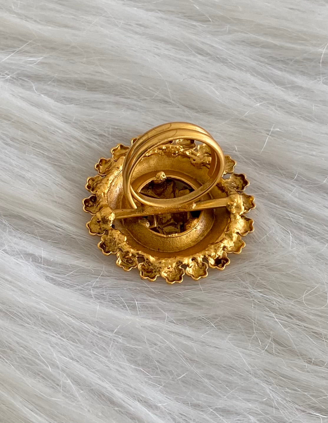 Matte finish flower krishna finger ring dj-54325