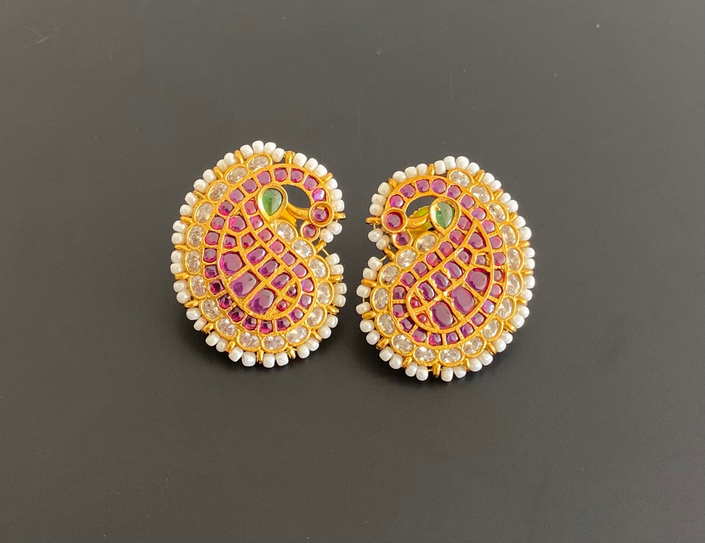 Matte finish kemp-green mango peacock stud/earrings dj-52997