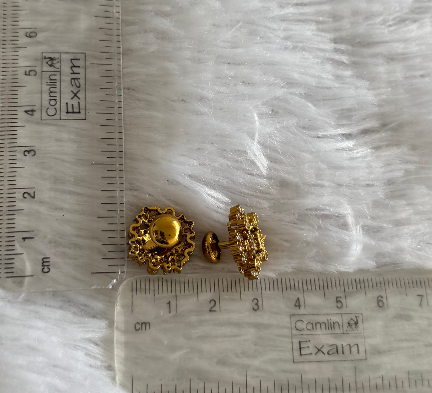 Matte finish white lakshmi round stud/earrings dj-51575