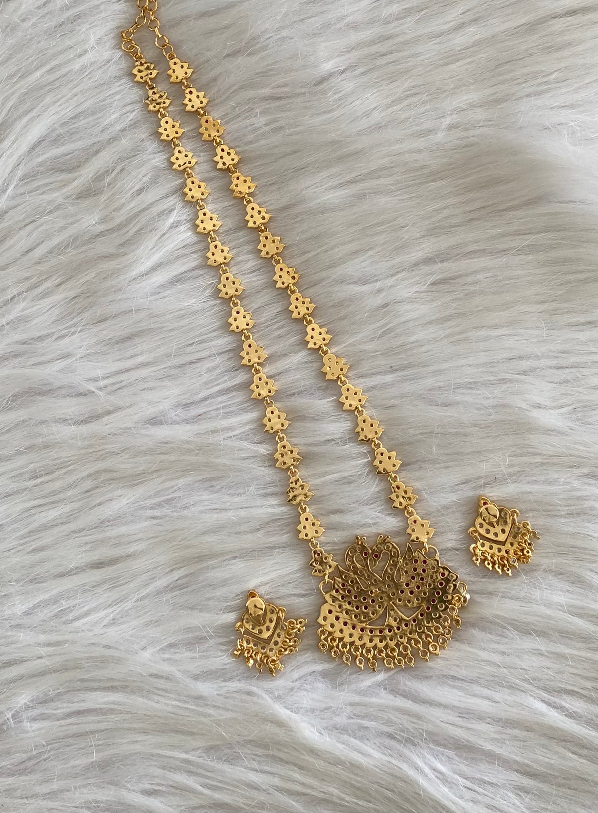 Gold tone south indian style AD pink-white swan short haar set Dj-54924