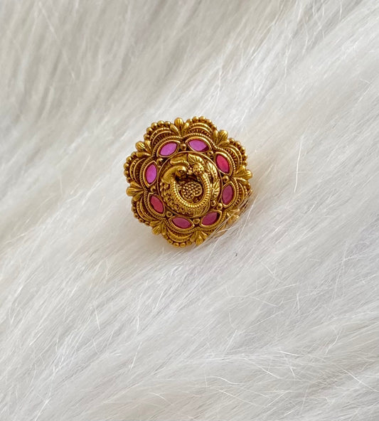 Antique gold tone kemp stone peacock finger ring dj-54334