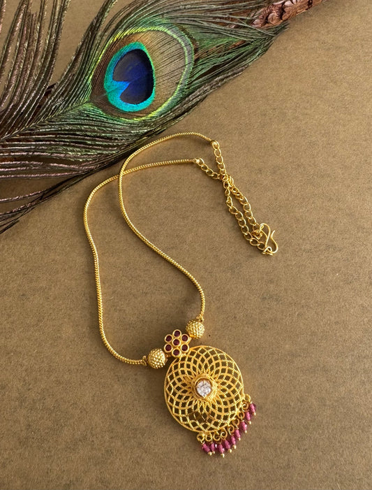 Gold tone pink-white stone flower kodi necklace dj-51685
