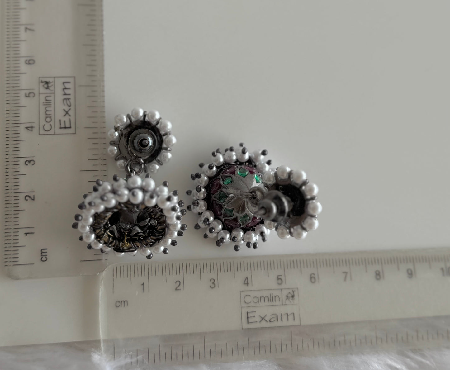 Black finish precious kemp-green pearl jhumkka dj-51447