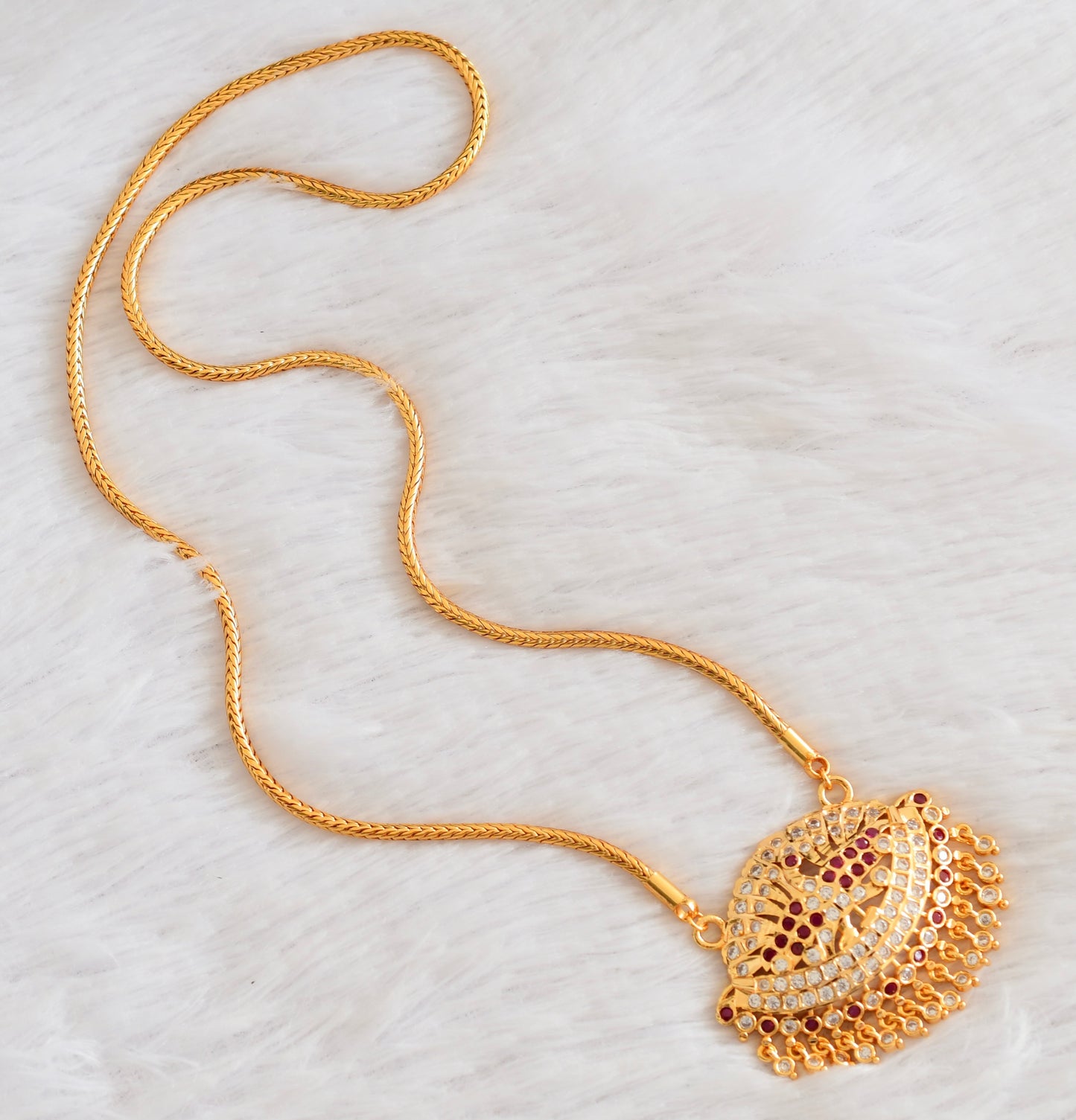 Gold tone AD pink-white peacock pendant with chain dj-53324