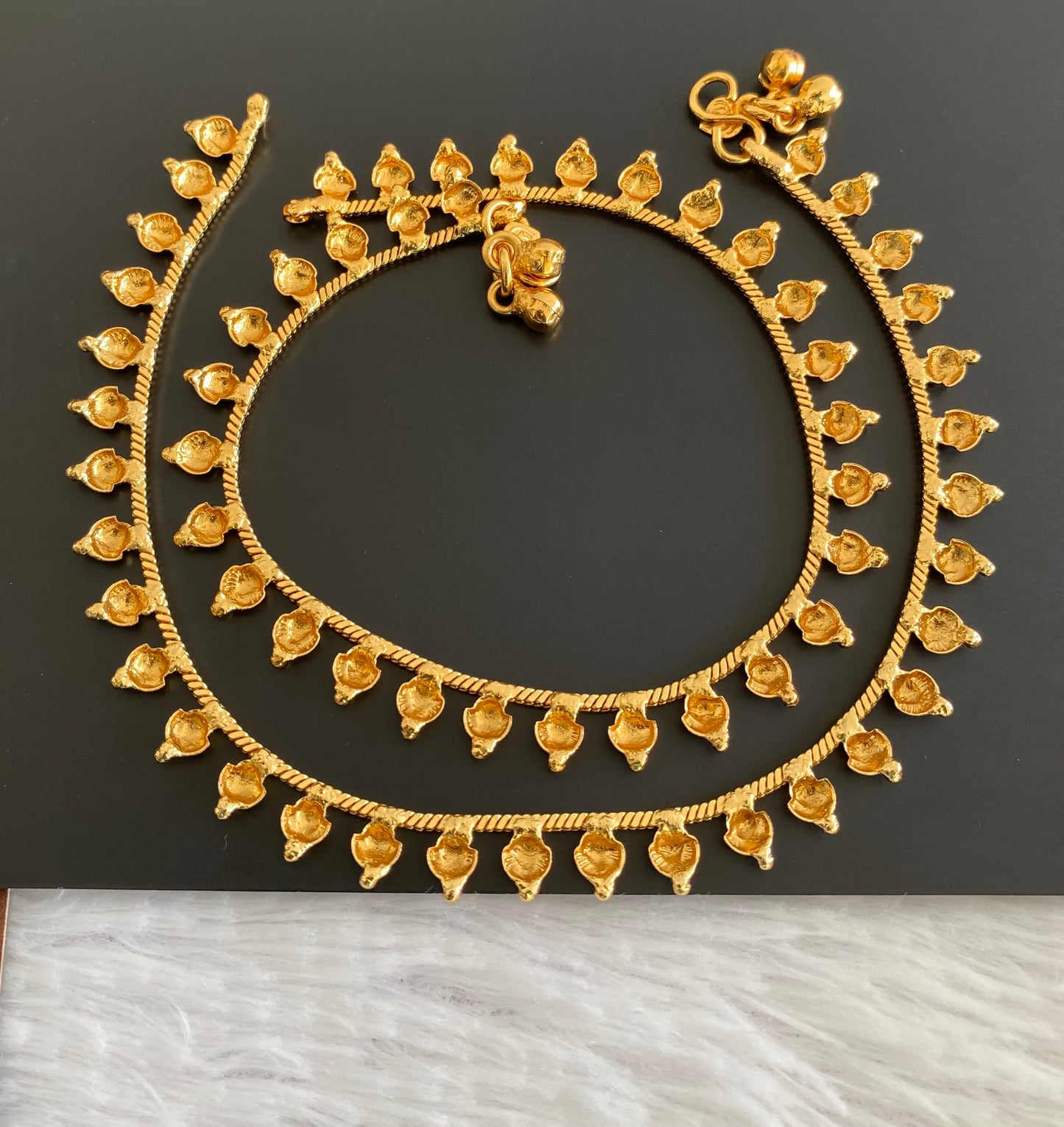 Antique gold tone anklets set dj-53199