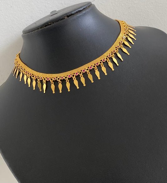 Gold tone pink stone elakka thali choker necklace dj-54539