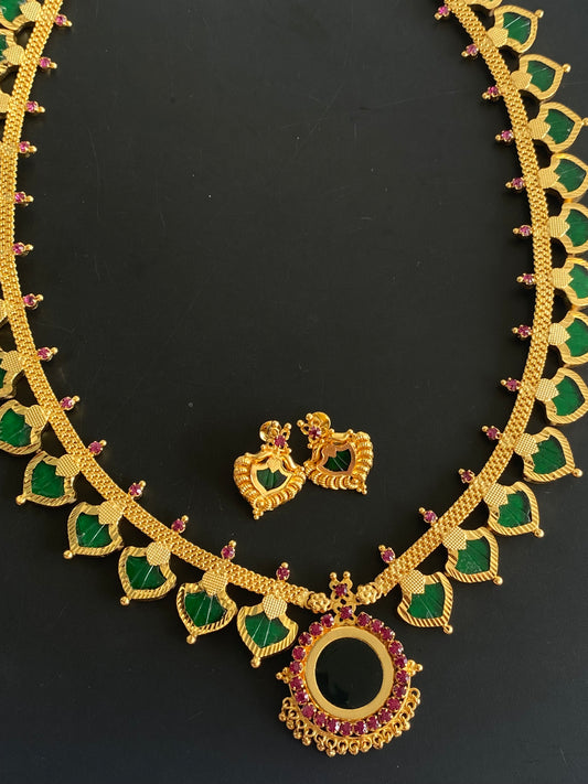 Gold Tone Green-pink Big Palakka Haar Set Dj-51122