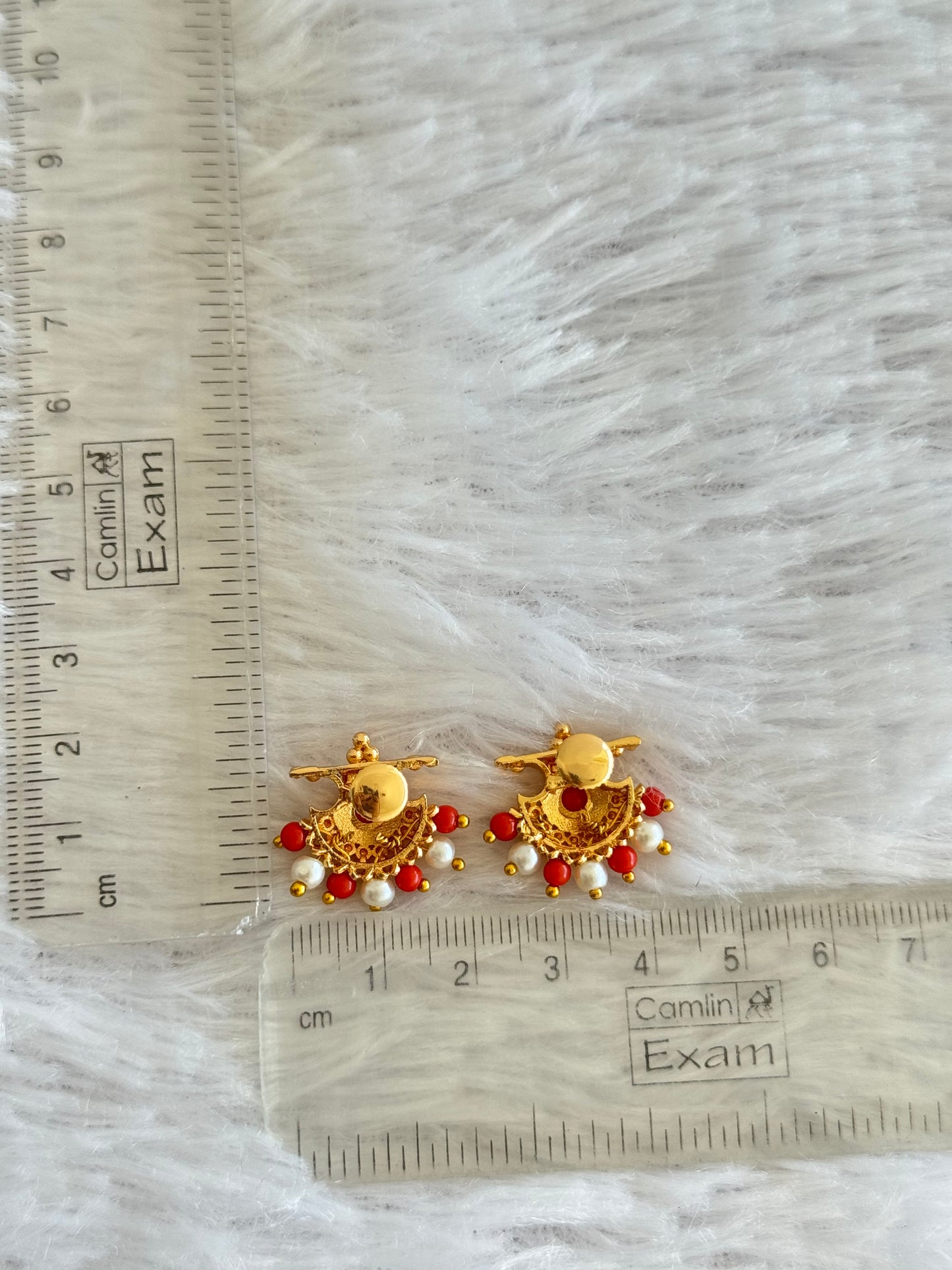 Gold tone pearl-coral beaded stud/earrings dj-51606
